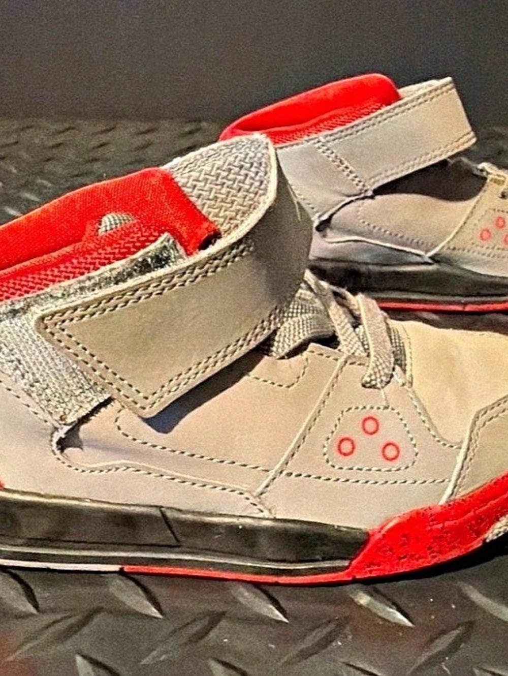 Jordan Flight Origin 2 High Top Sneakers Gray & Red Boys US 10C